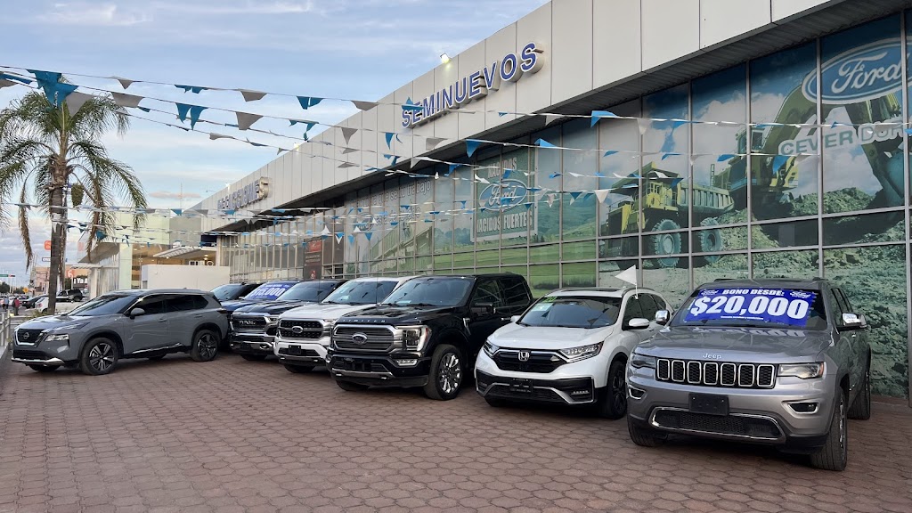 SEMINUEVOS FORD CEVER DURANGO