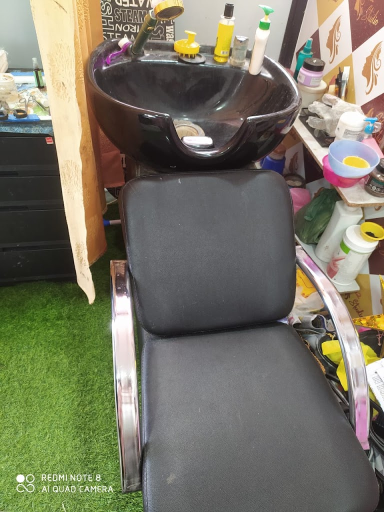 A2 Bridal Studio Academy