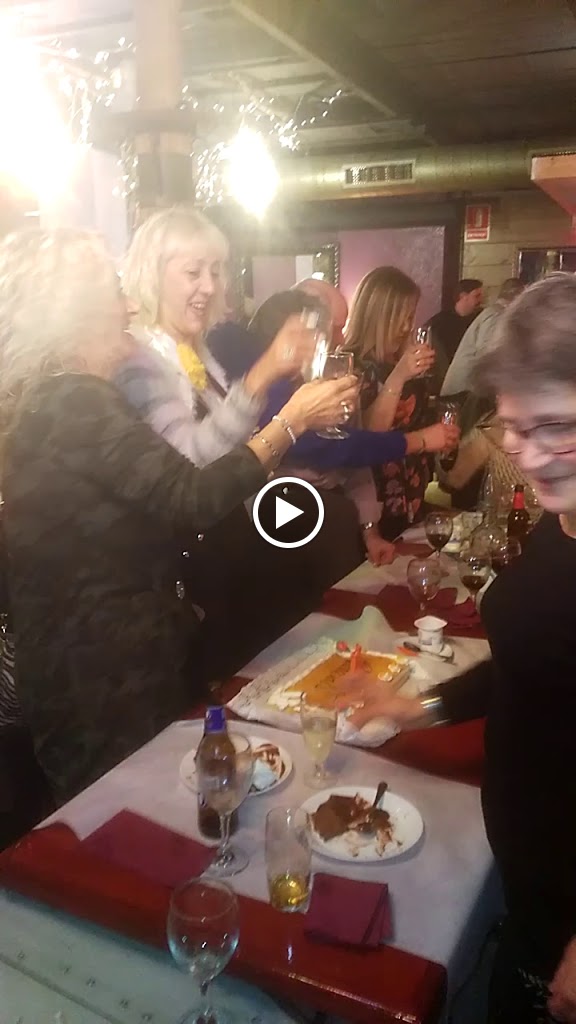 Restaurant Moll Vell — Videos