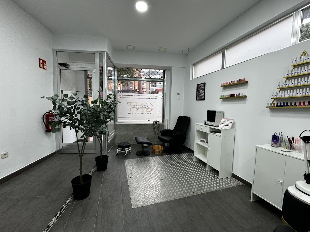 Gaela's Glow — Interior