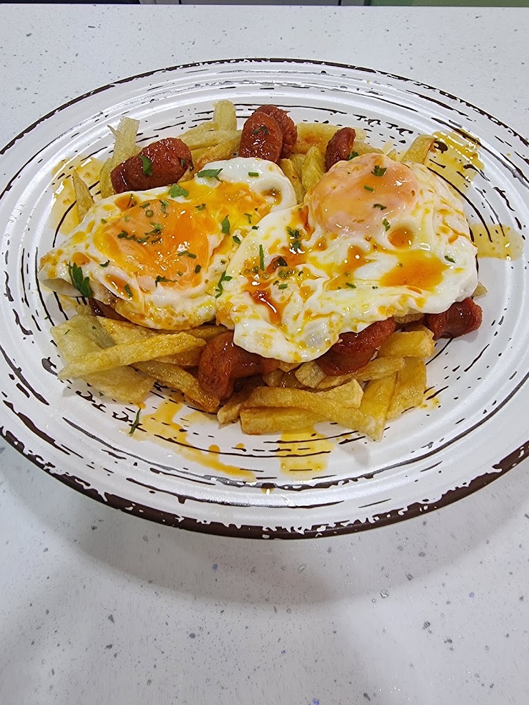 Bar cafe Hakuna Matata — Comida y bebida