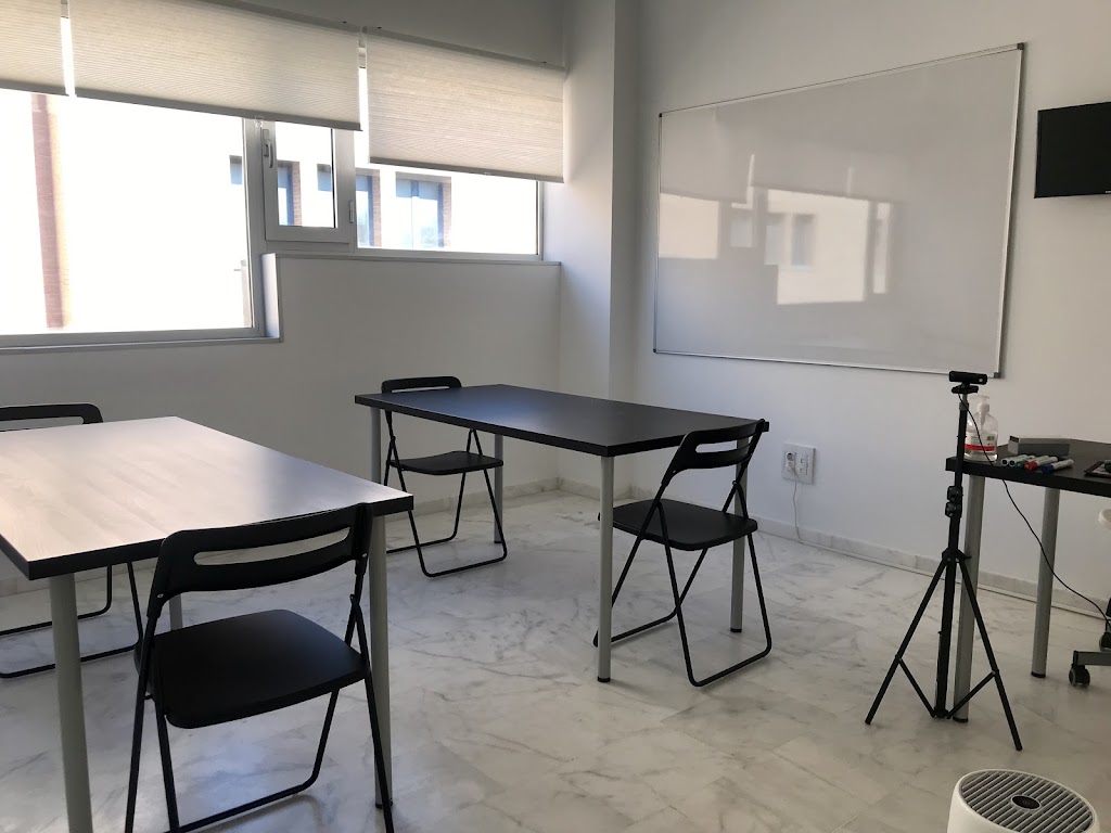 Academia en Tomares | De Las Ciencias | Clases particulares y de apoyo escolar | Selectividad