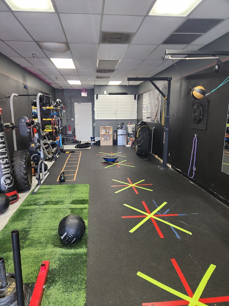  Lonnie's Flat-Line Fitness