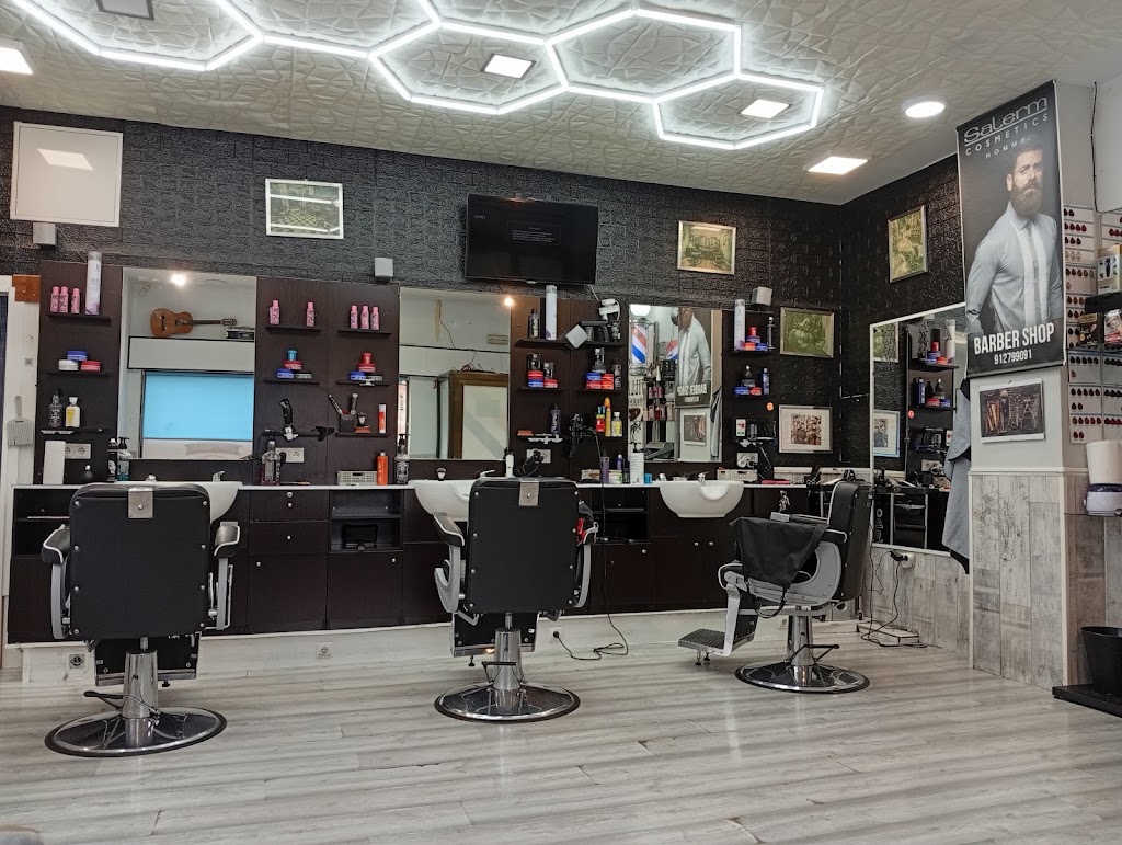 Beauty Mister — Interior