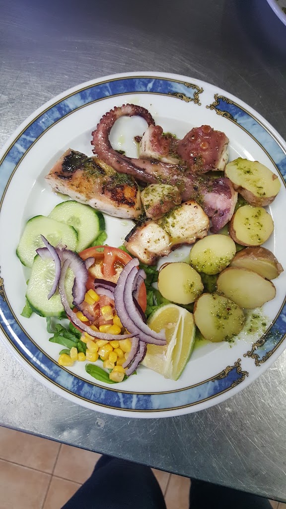 Restaurante Casa Polo — Comida y bebida