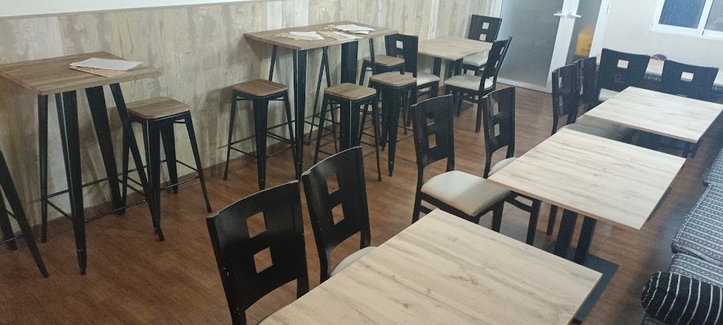 ANTALYA KEBAB — Ambiente