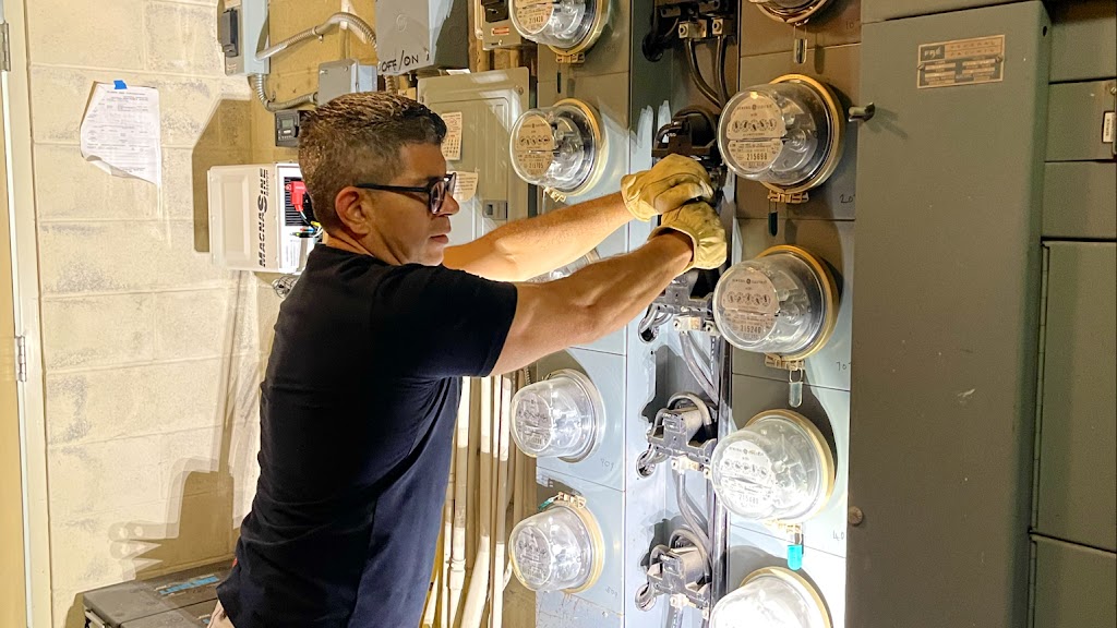 Estarik Services LLC