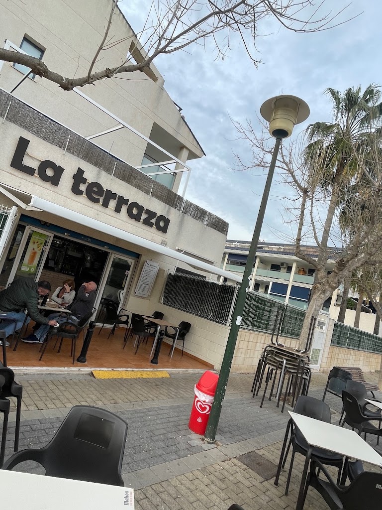 LA TERRAZA PUCOL — Ambiente