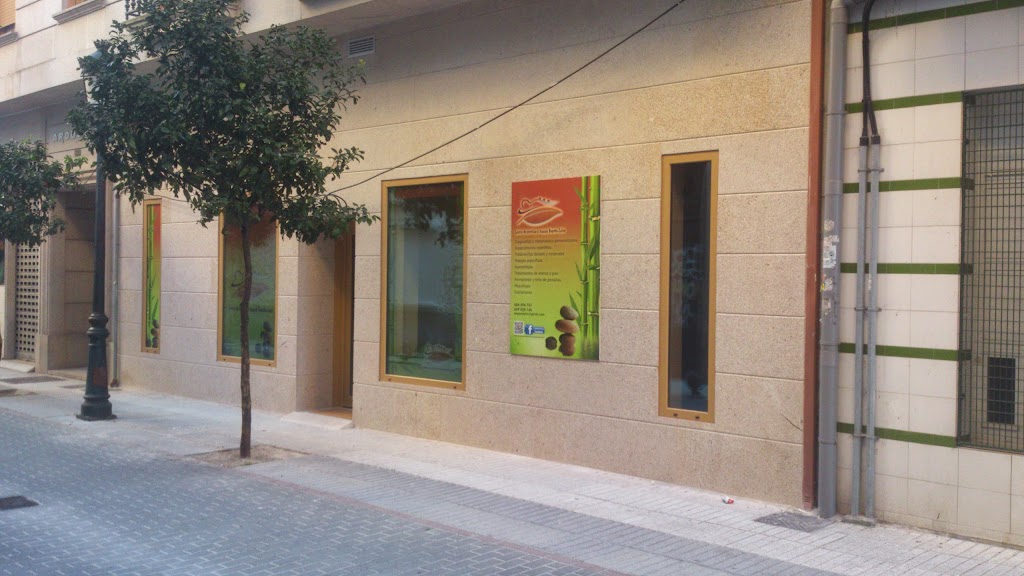 Begona Calvo - Centro de Estetica y Masaje