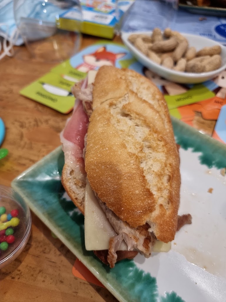Carrio — Comida y bebida