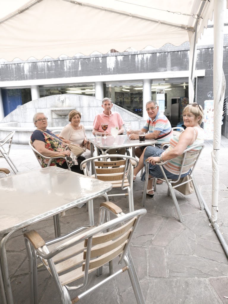 Cafeteria Akeit — Ambiente