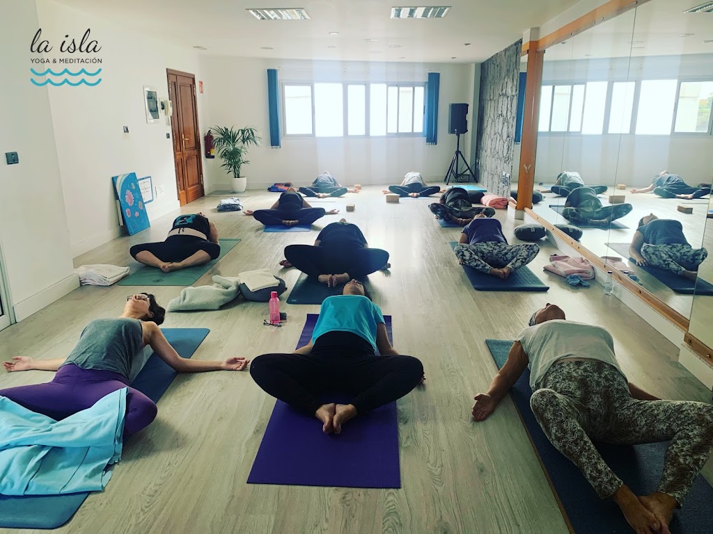 La Isla - Yoga y Meditacion