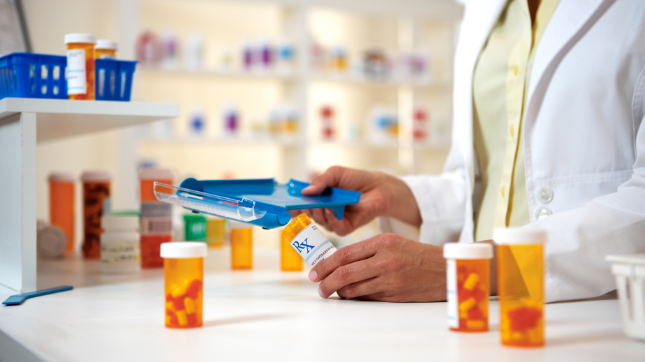 FARMACIA JAVIER LOSA (12 HORAS) — Del propietario