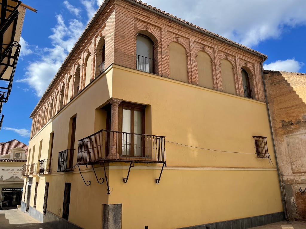 Centro de Arte Jose Hernandez Quero