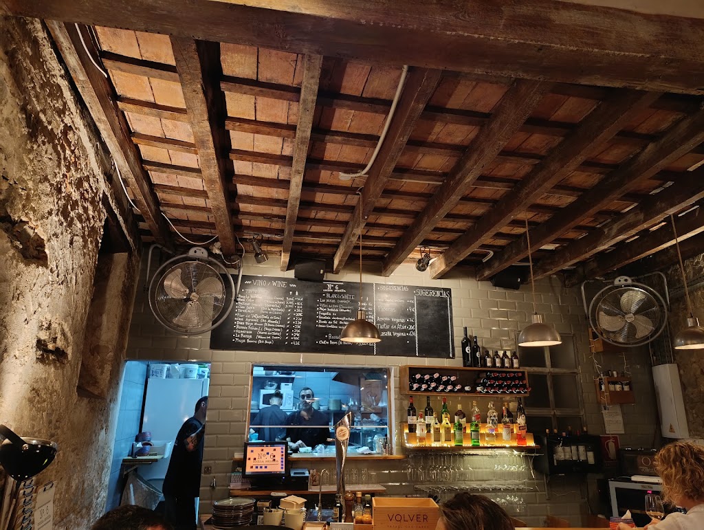 No. 6 Cocina Sencilla — Ambiente