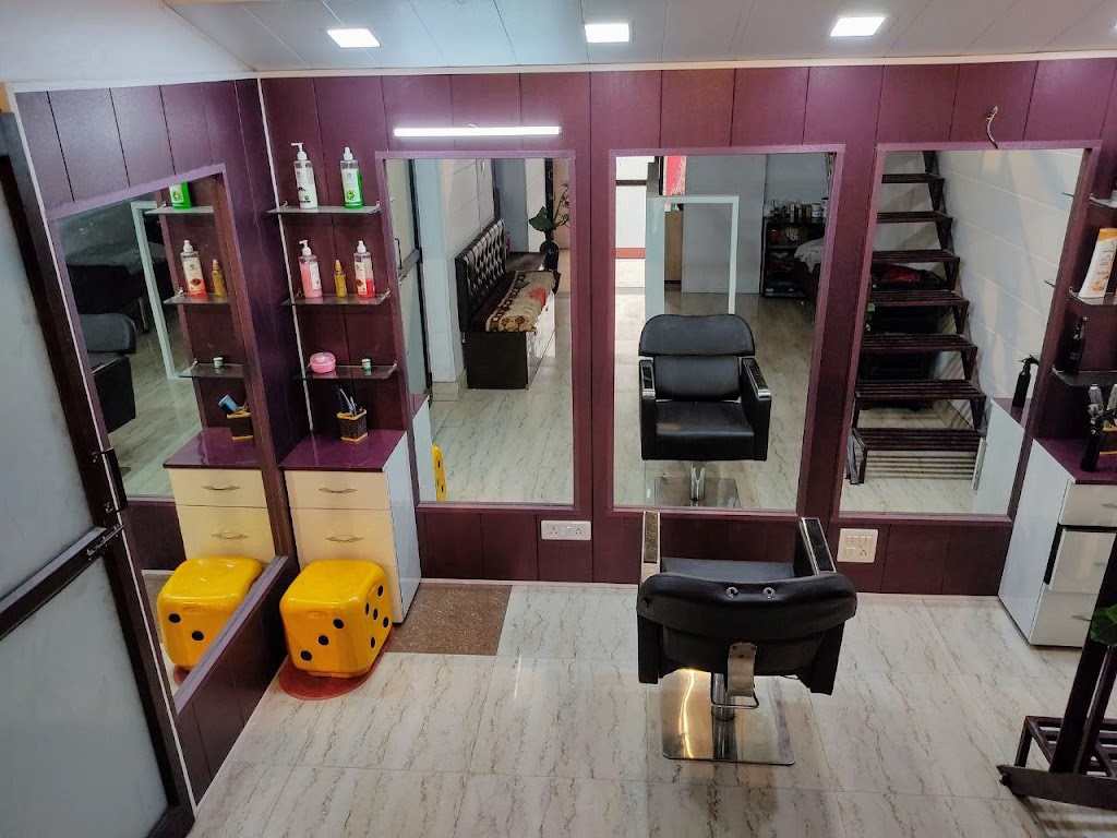 Nishat Beauty Zone Best Parlour In Bijnor