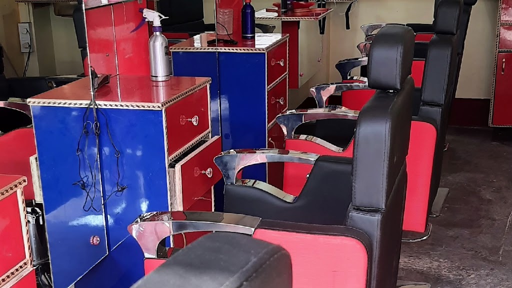 Real Look Men S Parlour