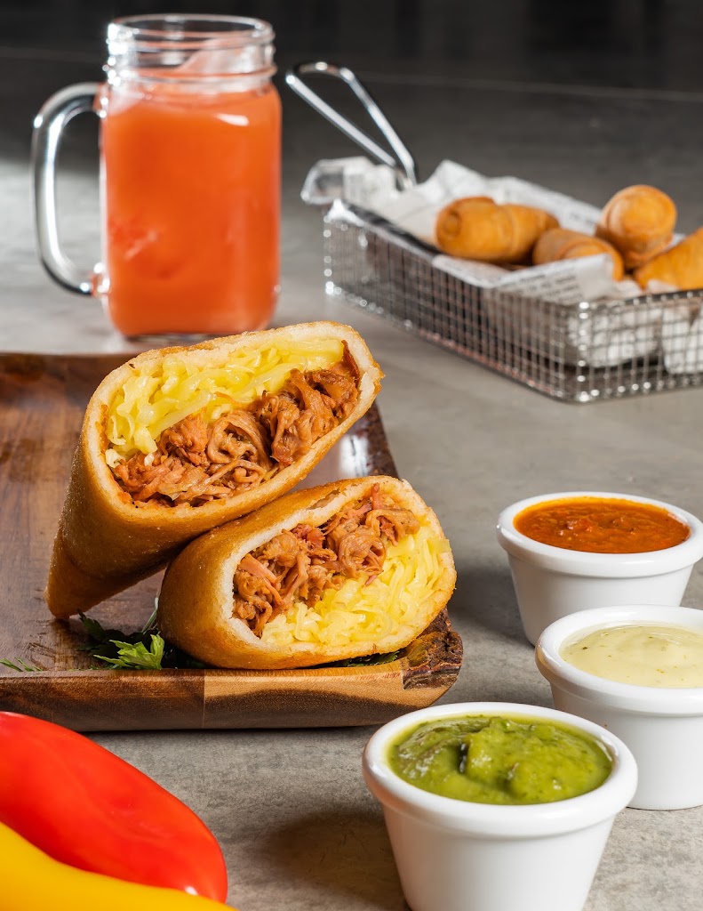 Empanadish Alcobendas — Comida y bebida