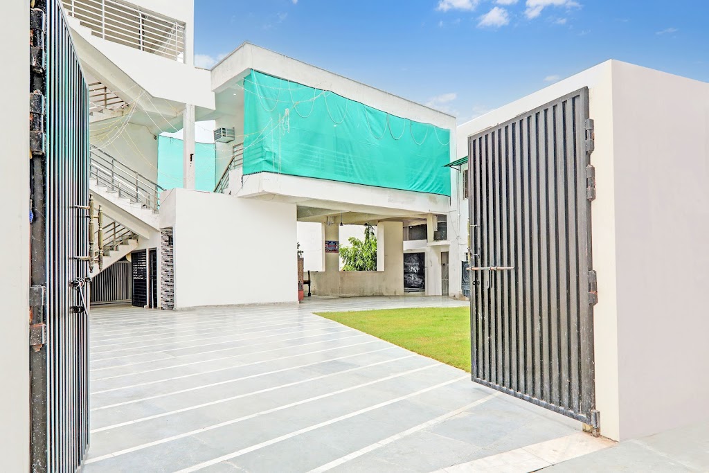 Oyo Hotel Ramkrishna And Marriage Home