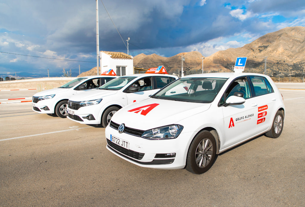 Autoescuela Alonso Torrevieja 3 — Del propietario