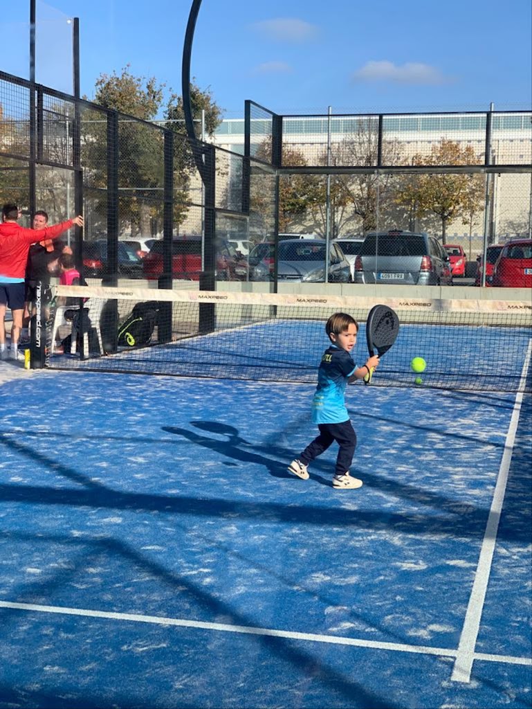 Escola de Tennis i Pàdel Lloret