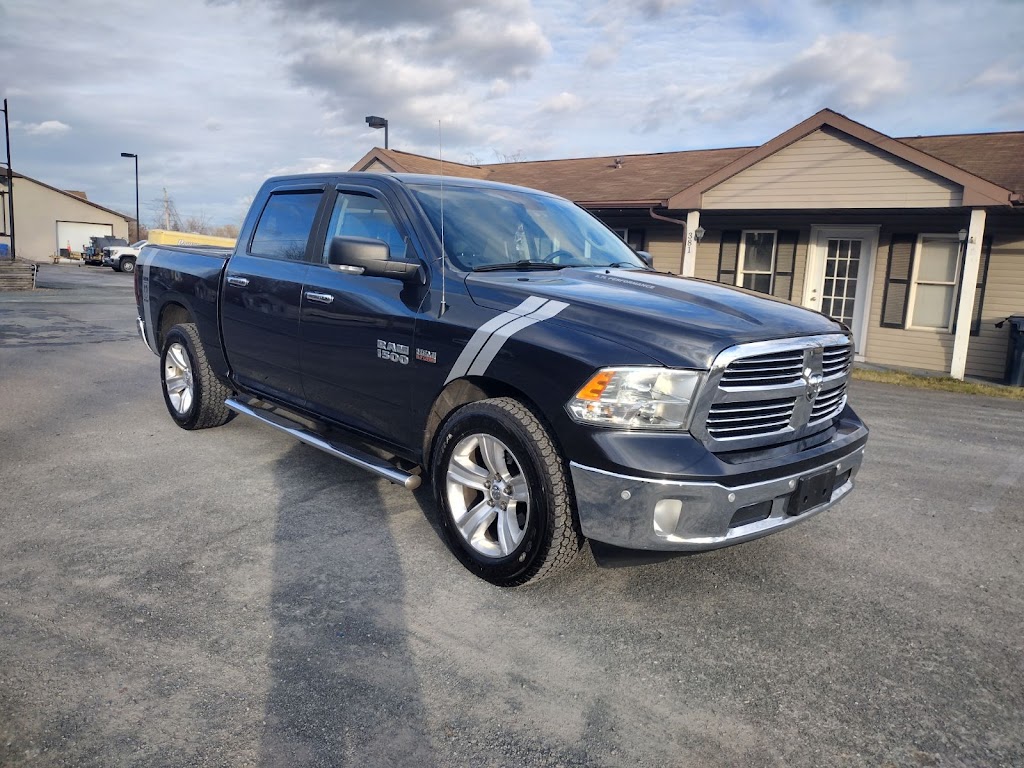 Used car dealer in Cohoes