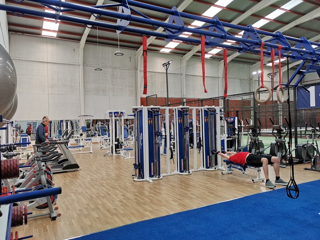 Centro Deportivo Santy Cooper — Gimnasio