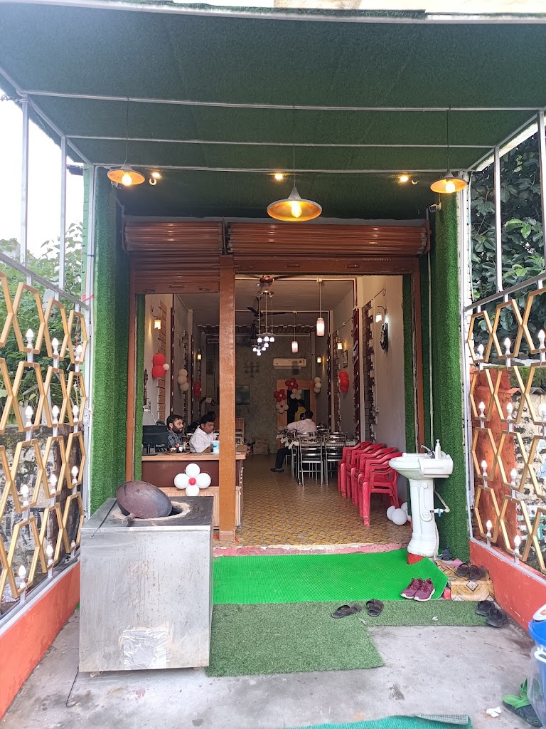 Kalika Restaurant Gorakhnath