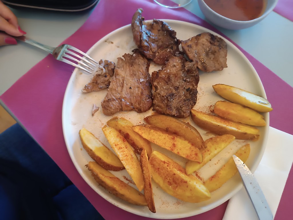Asador - Bar Habelas Hailas — Churrasco