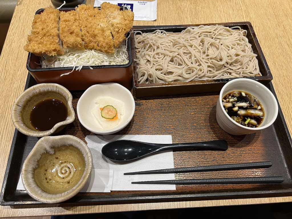 大戶屋松山車站店 的照片