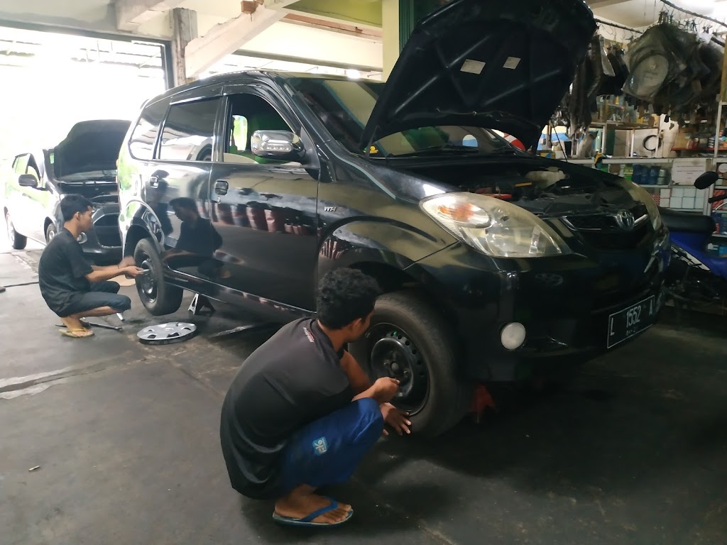 Bengkel Mobil