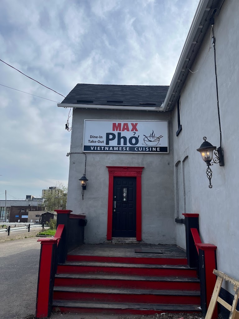 Phở Max in Sault Ste. Marie