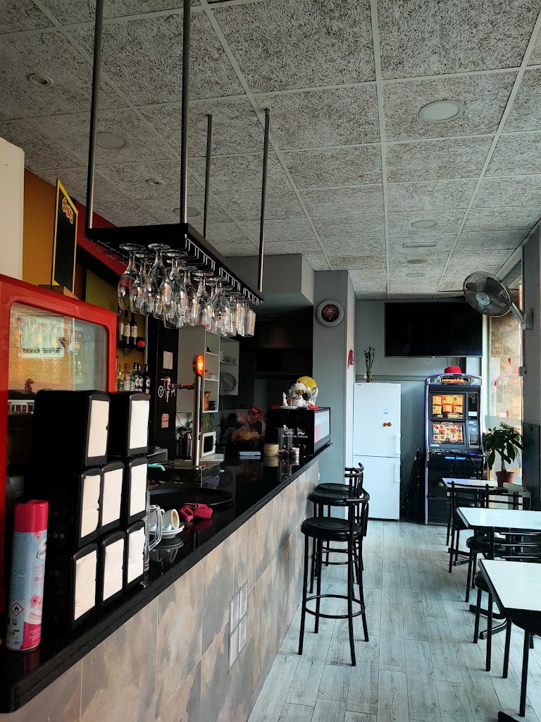 Bar Cafeteria Mr. K — Ambiente