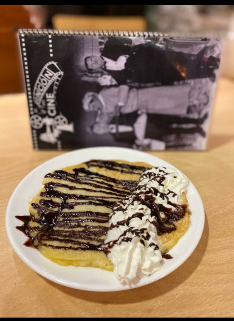 El Rincon Del Cine — Comida y bebida