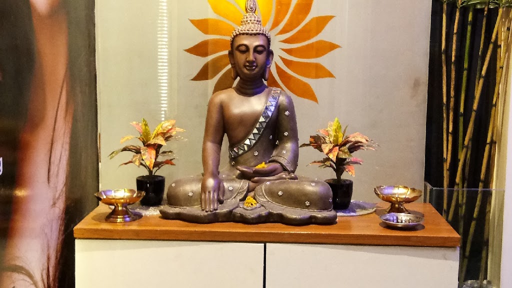 Tanishq Beauty Skin And Hair Clinic