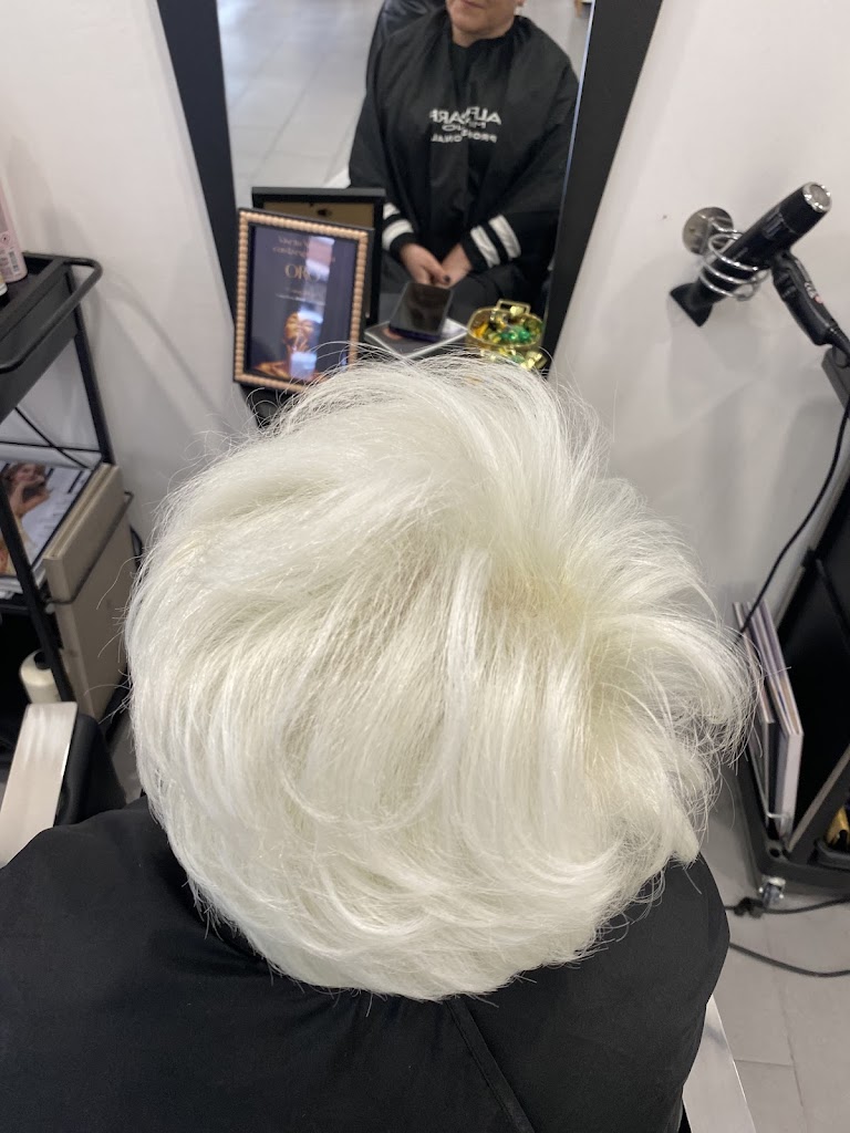 Nika Beauty Hair Salon — Del propietario