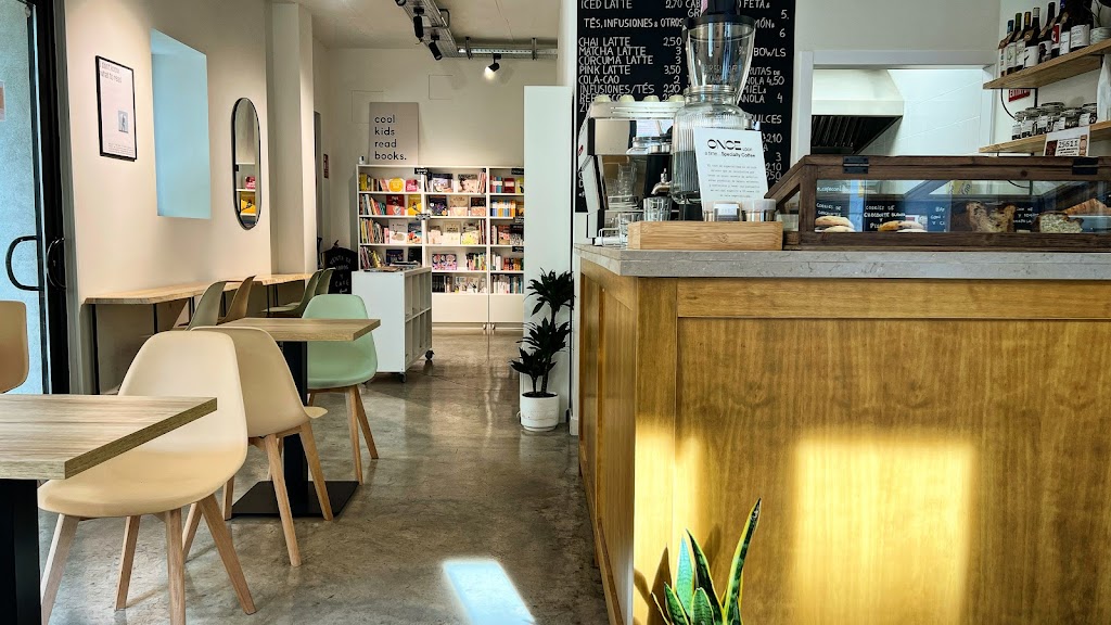 Once Cafe con Libros - Cafe de Especialidad
