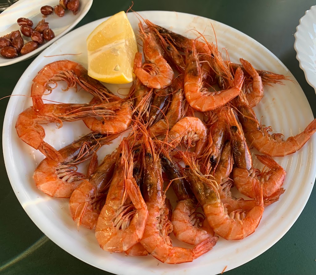 Cafe bar El Kiosco — Comida y bebida
