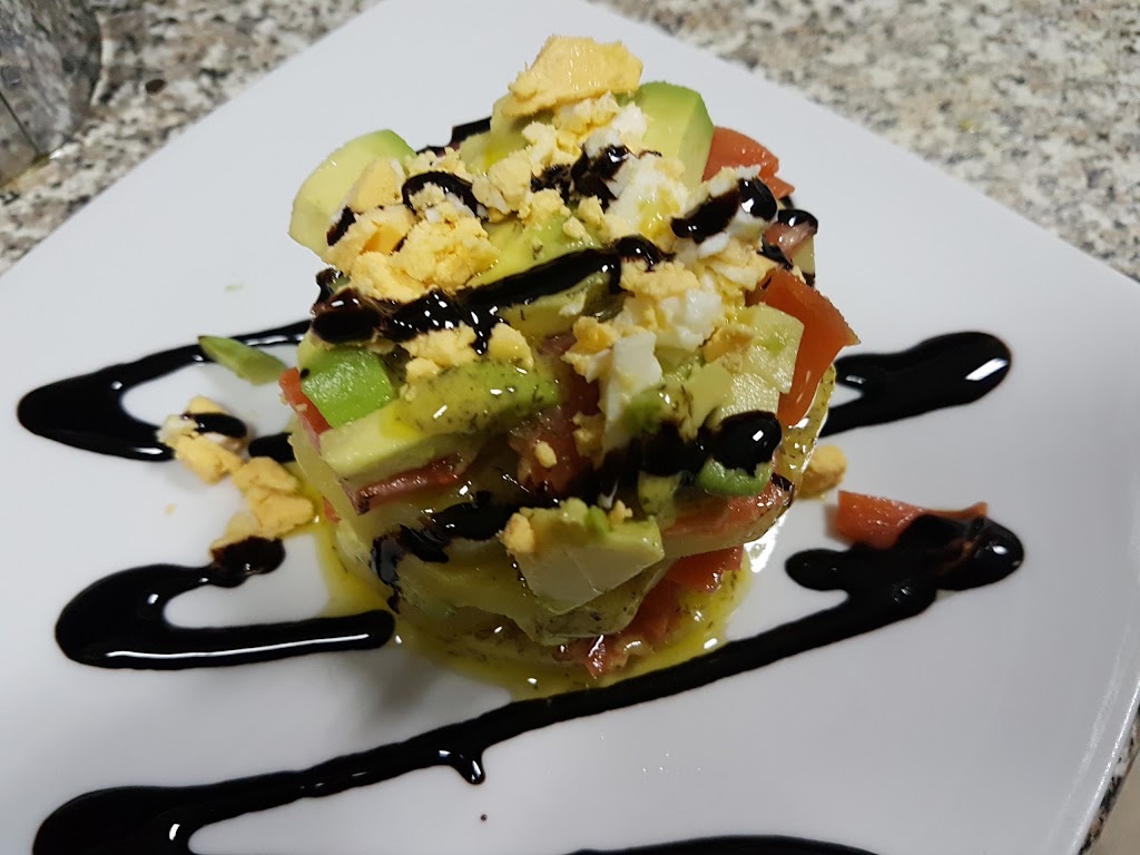 Bar Quiqui — Comida y bebida