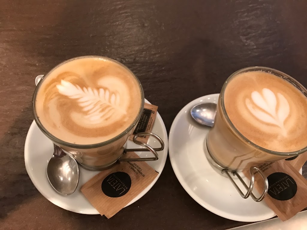 Caffe Iseo — Capuchino