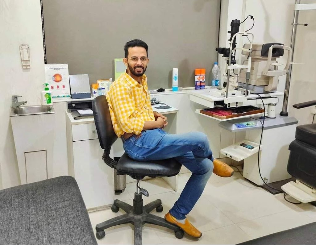 Subhadeep Chakraborty Consultant Optometrists