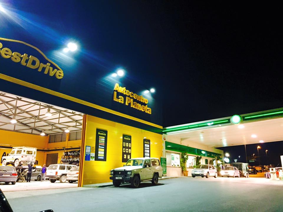 La Planeta Puerta de Magina — Surtidor de combustible