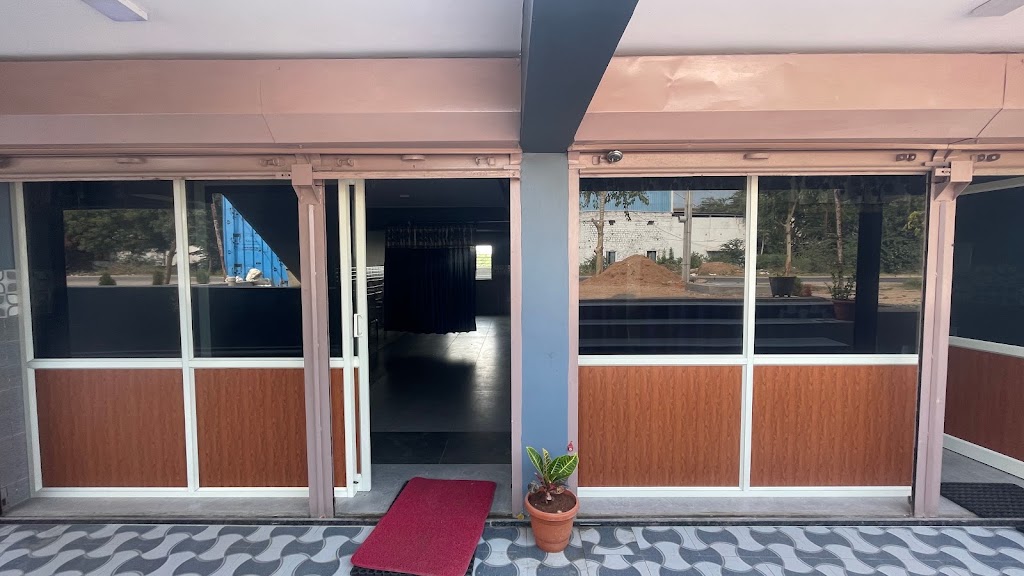 Karthik Kitchens
