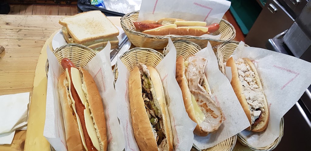 FRANKFURT CERVECERIA CHUS — Hot dog