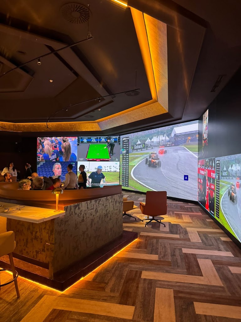 Sports Bar - Knockout!