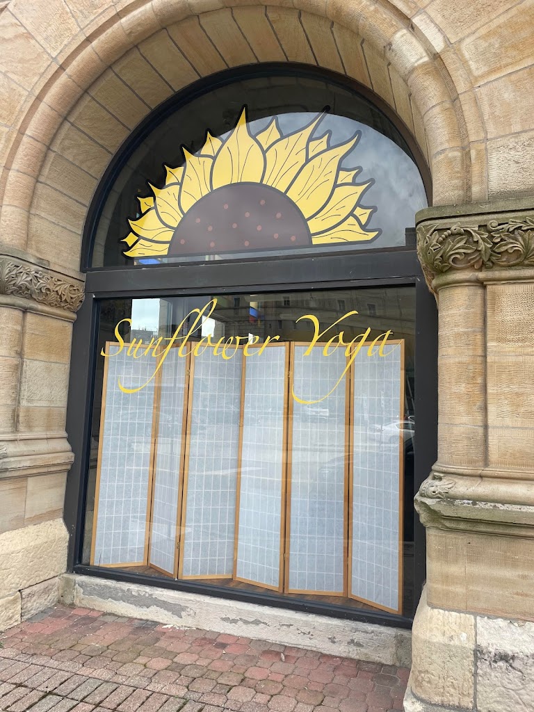  Sunflower Yoga