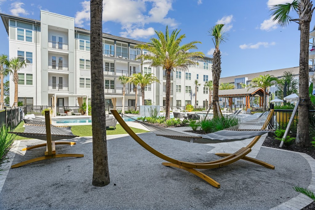 Photo of NOVEL Parkway by Crescent Communities