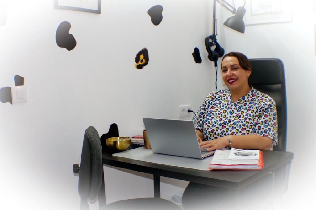 Salon de Estetica y Formacion Esther Herrera — Del propietario