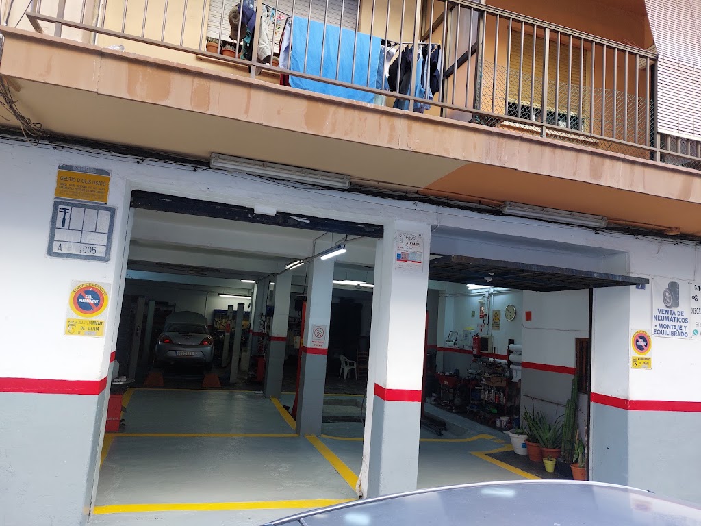 Talleres Motors CA — Exterior