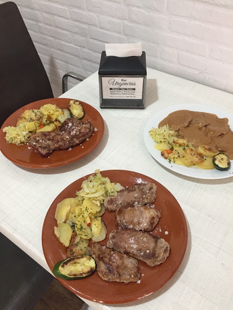 Resto Bar Urgencias — Comida y bebida